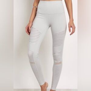 Alo Yoga High-Waist Moto Leggings White Ribbed Athleisure Yoga Pants XS